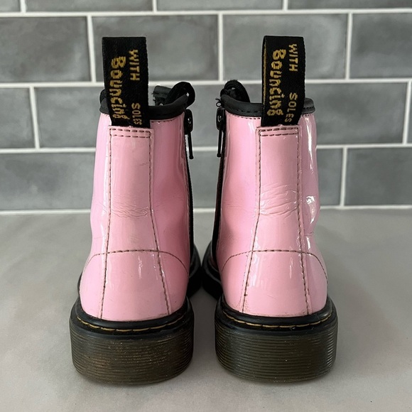 Dr. Martens 1460 Boot - Kids Size 2 Pink Patent Leather Lace Up Zipper Up - Picture 7 of 11